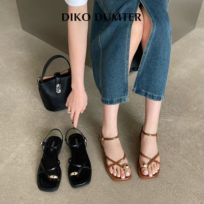 รองเท้าแตะคลิปหนีบนิ้วเท้าแบบแบนแฟชั่นสำหรับผู้หญิง DikoDumter ฤดูร้อนสำหรับผู้หญิงรองเท้าสายไขว้ใหม่