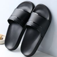 Couple Slippers 2022 New Women Slippers Indoor Bathroom Slippers Men Slides Beach Slippers Summer Cool Non-Slip Footwear Male