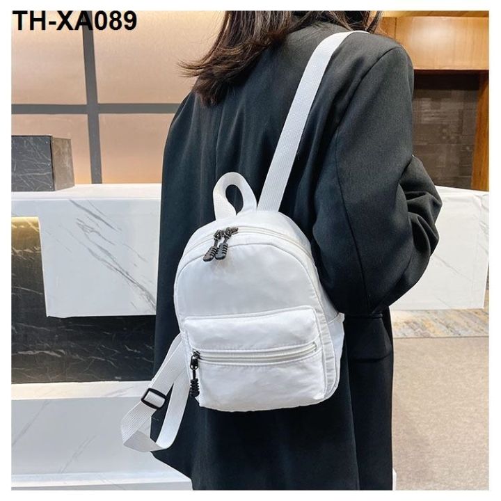 กระเป๋าเป้ไนลอนคลาสสิก-2023-ใหม่กระเป๋าเป้สะพายหลังผู้หญิงแฟชั่นสไตล์เกาหลีกระเป๋านักเรียนนักเรียน