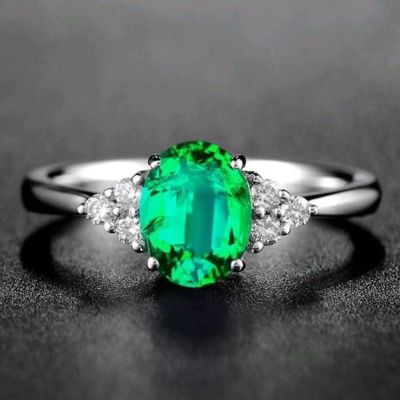 แหวนเพชรพลอย แหวนผู้หญิง สไตล์เรียบง่าย แหวนพลอย สีเขียวแจสเปอร์ แหวนเพชรผู้หญิง เครื่องประดับผู้หญิง