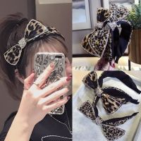 [COD] South Koreas new diamond-studded quality hair accessories Korean version of leopard rhinestone super bow wide-brimmed headband ladies