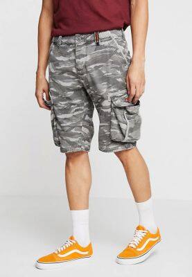 SUPERDRY CORE CARGO LITE SHORT - กางเกงขาสั้น กางเกงคาร์โก้ สำหรับผู้ชาย สี Tiger Ice Camo