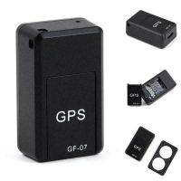 เครื่องติดตาม GPS แบบเรียลไทม์ขนาดเล็กแบบพกพา Microtracker เครื่องป้องกันการสูญเสียสำหรับยานพาหนะรถยนต์เด็กผู้สูงอายุ