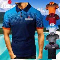 เสื้อยืดแฟชั่นของผู้ชายลาย Suzuki,สลิมฟิตสีแดงเสื้อโปโลสีตัดกันเสื้อยืดโปโลซูซุกิ