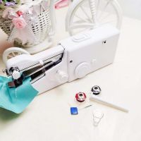 จักรมือถือ จักรเย็บผ้าขนาดเล็ก เครื่องใช้ในครัวเรือน จักรเย็บผ้า Electric sewing machine