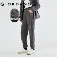 GIORDANO Women Joggers Polar Fleece Elastic Waist Warm Joggers Brand Patch Pleated Fashion Casual Chunky Joggers 05413861