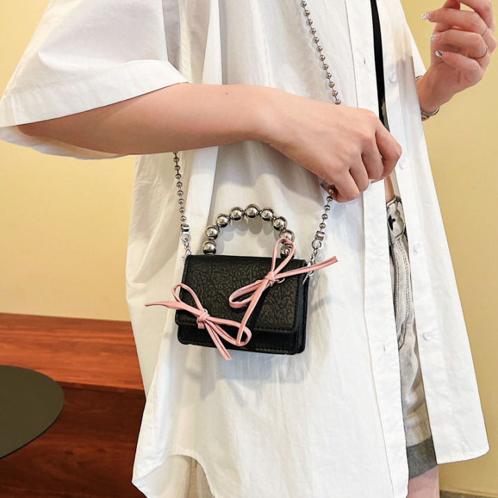 กระเป๋าสะพายไหล่สายโซ่ขนาดเล็กพร้อมโบว์น่ารักสำหรับฤดูร้อนกระเป๋าพาดลำตัวสำหรับผู้หญิงมินิ