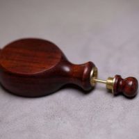 High-end Original Fingertip-twisted red sandalwood snuff bottle handle piece Chinese style red wood crafts creative portable sniffing gift free shipping