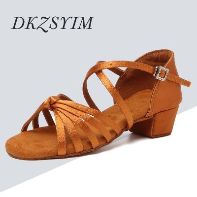 DKZSYIM รองเท้าส้นเตี้ยรองเท้าสาวเต้นรำเต้นละตินบอลรูม,รองเท้าแตะแทงโก้ซัลซ่าเด็กผู้หญิง