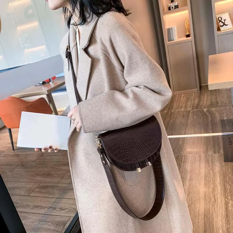 Luxury Fashion Women Designer 2021 Crossbody Bag Crocodile Semicircle  Saddle Bags Soft Leather Shoulder Bags For Ladies Handbags – Uliza Mall