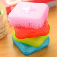 MAYA กล่องยา มินิ กล่องสีสันลูกกวาด หลายช่อง กล่องยาแบบพกพา Cross-packing pill box