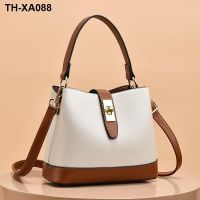 ins large-capacity bag female 2023 new trendy fashion bucket retro shoulder messenger tote