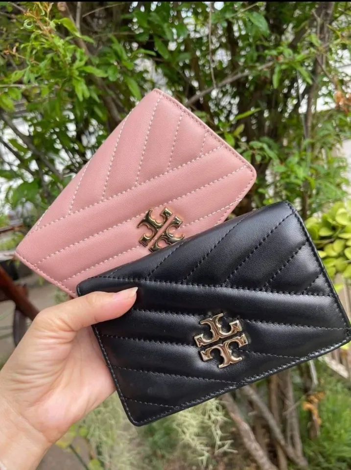 Tory Burch Kira Chevron Medium Slim Wallet in Pink