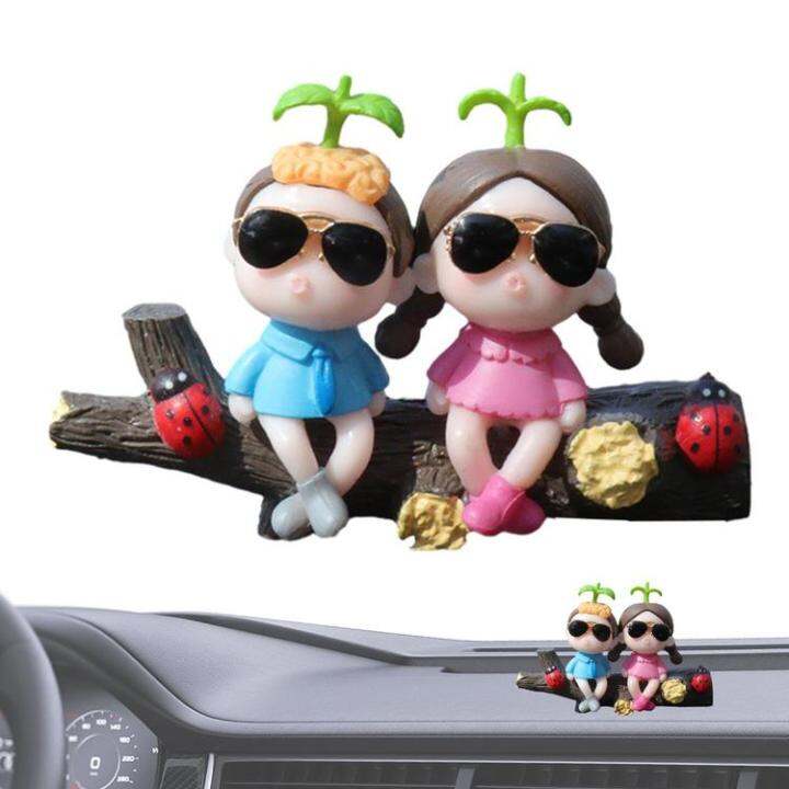 car-dashboard-couple-decoration-cute-couple-dolls-and-adorable-figures-resin-couple-figurines-as-car-interior-couple-ornaments-for-wedding-ingenious