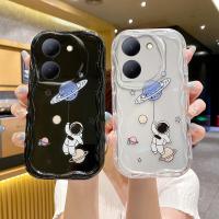 Supeso เคสดีไซน์ใหม่สำหรับ Vivo Y36 5G 4G 2023ลายการ์ตูนนักบินอวกาศดาวเคราะห์สีดำลอนใหญ่ซิลิโคนป้องกันการหล่นนุ่มเคสโทรศัพท์แบบใส