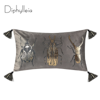 Diphylleia High Grade Grey Velvet Cushion Cover Decorative Gray Plush Pillowcase Insects Pattern Throw Pillow Cover With Tassel