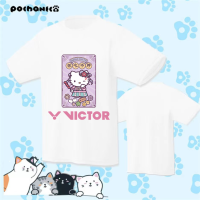 เสื้อกีฬาแบดมินตันพิมพ์ลายการ์ตูน Victor แห้งเร็วดูดซับเหงื่อระบายอากาศได้สำหรับทั้งหญิงและชายใหม่สำหรับฤดูร้อน2023เจอร์ซีแข่งขันกีฬากลางแจ้ง