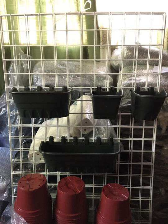 1PC VERTICAL HANGING POT GRID (HOLDER) / WALL DECOR WIRE MESH GRID