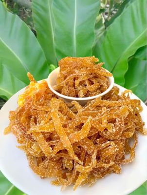 (ขายดี!!) ส่งฟรี!! มะม่วงหยี 4 รส 100 กรัม ผลไม้อบแห้ง ผลไม้เพื่อสุขภาพ ผลไม้จากเกษตรกรชาวไทย ของทานเล่น ของฝาก OTOP  Mango 4 Flavors 100 g Dried Fruit