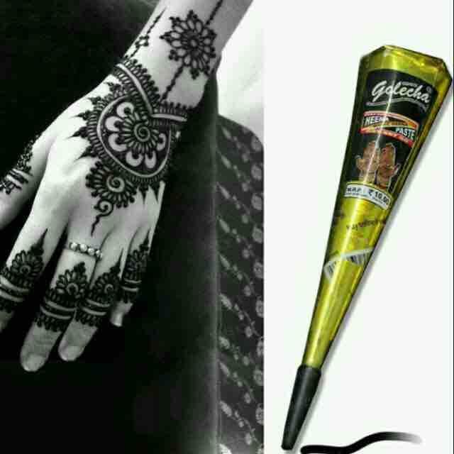 Chào mừng đến với thế giới của bút vẽ henna màu đen! Được thiết kế để đem lại cho bạn sự nhanh chóng và tiện lợi trong việc tạo ra những họa tiết đẹp cho cơ thể của mình. Với chất lượng tuyệt vời và giá cả phải chăng, sản phẩm này chắc chắn sẽ khiến bạn hài lòng.