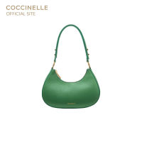 COCCINELLE CARRIE POCHETTE 530101 กระเป๋าสะพายผู้หญิง