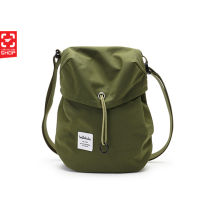 ilovetogo กระเป๋า Hellolulu - Armie Day Sling S สี Martini Green