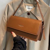 [Hot style] This years popular bags for women 2023 new fashion textured crossbody bag armpit square foreign retro versatile