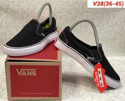 รองเท้าผ้าใบ vans