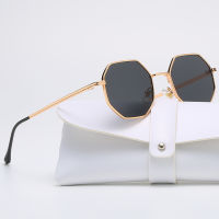 【Cw�� nd designer Square sunglasses Woman VINTAGE R Small Frame Sun glasses FEMALE Fashion Luxury Polygon sunglasses