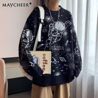 MAYCHEER เสื้อสเวตเตอร์คอกลมทรงหลวมสำหรับผู้ชายพิมพ์ลายแฟชั่น