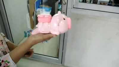 [ ของเล่นเสริมทักษะ Kids Toy ] หมูเป่าฟองสบู่ รุ่น AP81048 เครื่องเป่าฟองสบู่ รุ่นใหม่ ปี 2021 ของเล่นเด็ก น่ารัก พร้อมส่ง .เสริมสร้างพัฒนาการสมอง เกมครอบครัว.