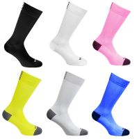 【Sock shop】สีทึบขี่จักรยานถุงเท้าที่มีคุณภาพสูงถุงเท้าการบีบอัดผู้ชายและผู้หญิงกีฬาฟุตบอลบาสเกตบอลถุงเท้า