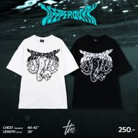 Urthe - เสื้อยืด สกรีนลาย รุ่น DEEPER DARK OCTOPUS SKULL