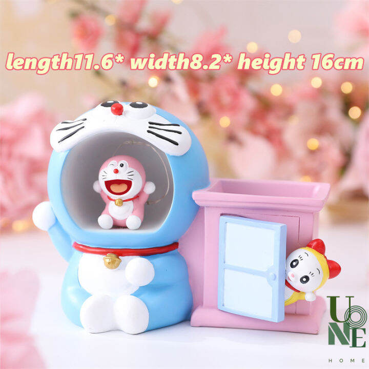 uonehome-พร้อมส่ง-h093-กล่องใส่ดินสอโดเรม่อน-ที่ใส่ดินสอวัสดุเรซิน-สีพาสเทลน่ารัก-ของขวัญวันเกิด-ของตกแต่งบ้าน-โต๊ะสำนักงานรับห่อของขวัญ