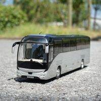 1:43รถบัสของเล่น Iveco Magelys Irisbus โมเดลรถโลหะผสมเหล็กหล่อของขวัญของชำร่วยเก็บรถของเล่นโลหะ