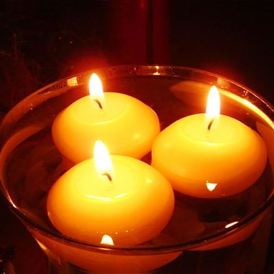 4PCS Floating candle creative home romantic marriage proposal Lovers Express Candlelight Dinner Floating Candle wholesale