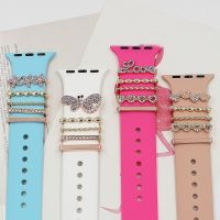 [ladies jewelry]เครื่องประดับตกแต่งโลหะสำหรับ Apple Watch Band Charms สำหรับ Iwatch/fitbit Charge5 /Galaxy Watch 4สร้อยข้อมือสายรัดซิลิโคนตัดแหวน