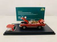 โมเดลรูปหล่อบนรถ GFCC 1973 450 SL โรดสเตอร์1/64สีแดง