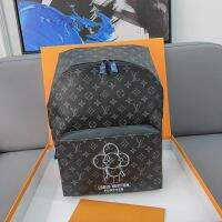 TOP.1LV ความหลากหลายของผู้หญิงลายดอกทานตะวันคลาสสิคมีหลายกระเป๋าสะพาย