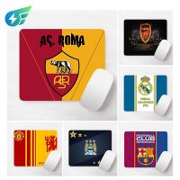 แผ่นรองเมาส์ ที่รองเมาส์ สำหรับเล่นเกมส์ mousepads ขนาด 18*22 เซนติเมตร ลายทีมฟุตบอล (Man U, Liverpool, Chelsea, Arsenal, Barcelona, Real Madrid)