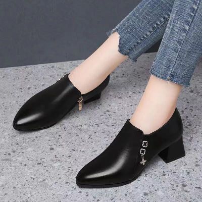 top●ZAZA Korean Fashion Short Boots for women comfortable leather shoes Kasut Perempuan Korean Style