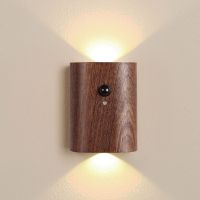 Solid wood grain linkage human body induction charging led lights turn magnetic wall lamp corridor with the head of a bed bedroom USB small night light ❤