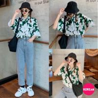 ?Korean Fashion?เสื้อเชิ้ตทรงโอเวอร์ไซส์ เสื้อเชิ้ตหญิง แขนสั้นแถบกระดุม ลายดอกใหญ่สีเขียว แฟชั่น