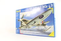 พลาสติก โมเดล ประกอบ revell สเกล 1/32 Super marine SEAFIRE Mk 1 B 	R-4780