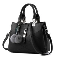 Female bag 2021 new European and American fashion handbag elderly mother package leisure atmosphere single shoulder bag