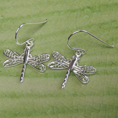 Thai identity Dragonfly earrings sterling  silver beautiful gift lovely แมลงปอเอกลักษณ์ไทยสวยงามลวดลายไทยเท่ตำหูเงินสเตอรลิงซิลเวอรใช้สวยของฝากที่มีคุณค่า ฺ