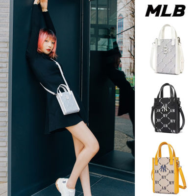 New ของแท้ 💯% MLB NEW YORK YANKEES/กระเป๋าสะพายข้าง/กระเป๋าใส่มือถือ