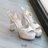 ?????????? Defect Sky (White) heels. 4.5 inch