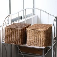 Handmade Woven Storage Boxes Straw Storage Baskets Rectangle Cosmetic Gadgets Toys Basket Container Home Bathroom Organization