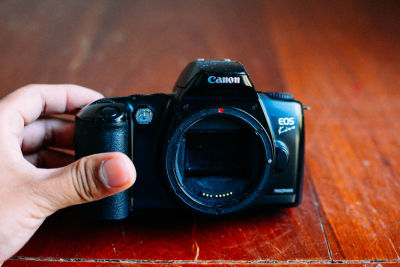 ขายกล้องฟิล์ม Canon EOS Kiss Serial 8822927 Body Only กล้องฟิล์มถูกๆ สำหรับคนอยากเริ่มถ่ายฟิล์ม